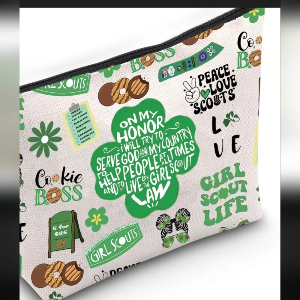 Girl Scouts Makeup Pouch Bag NEW